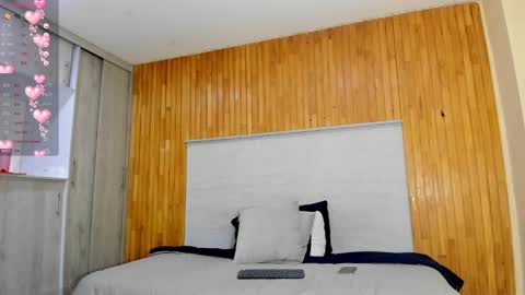 Daniela online show from November 15, 8:10 pm