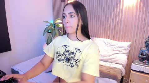 Amelie online show from September 12, 12:18 pm