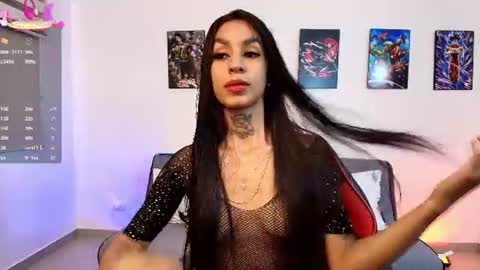 Ameliejoness  online show from August 2, 8:32 pm