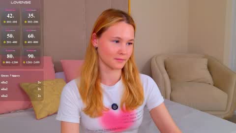 AmeliRoyse online show from June 4, 5:19 pm