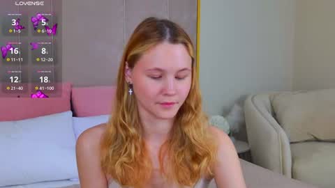 AmeliRoyse online show from June 11, 5:11 pm