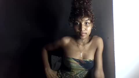 amelisy20005 online show from April 21, 3:02 am