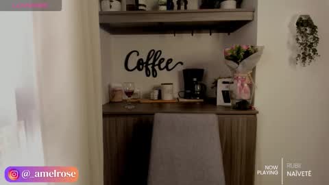 Snapshot of amelrose chatting on October 17, 9:19 pm ONLYFANS amel rose22 online show from October 17, 9:19 pm