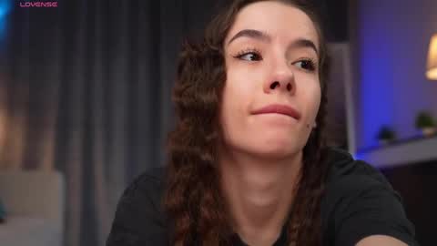 Amy  online show from April 13, 2:38 am