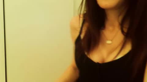 HOT white  naughty leo  xxx online show from October 15, 5:43 am