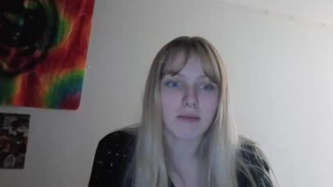 amethystmoon18 online show from February 26, 8:12 pm