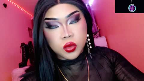 Queen Mireska online show from October 27, 4:51 pm