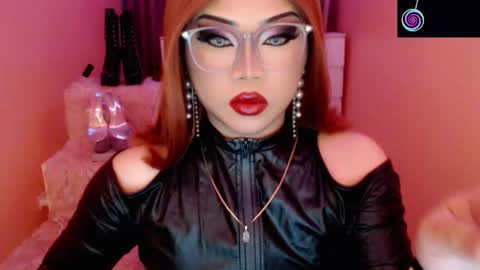 Queen Mireska online show from February 23, 4:53 pm