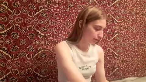 Snapshot of amiefetty chatting on September 21, 7:18 pm Iveta online show from September 21, 7:18 pm