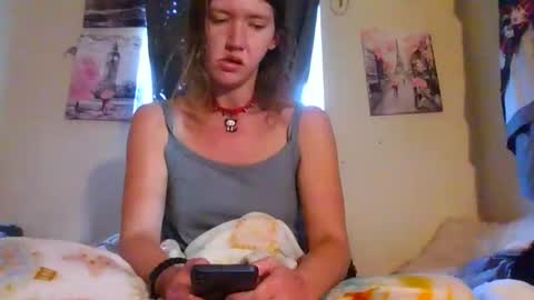 amileamariestar online show from October 20, 1:05 pm