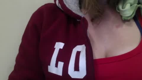 amileamariestar online show from December 8, 4:33 am