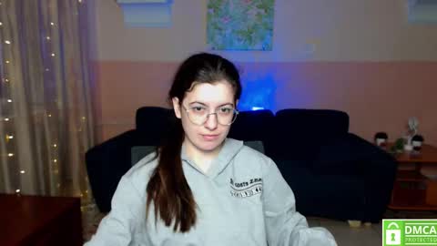 Amina online show from March 12, 6:29 am