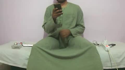 Snapshot of amir_elaraby chatting on October 9, 10:26 pm Amir online show from October 9, 10:26 pm