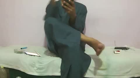 Snapshot of amir_elaraby chatting on October 7, 10:06 pm Amir online show from October 7, 10:06 pm