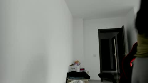 Amiraisa online show from November 26, 7:27 am