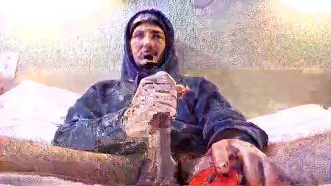 amiri_sweater online show from December 4, 3:00 pm