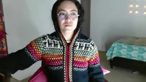 amitlu_ online show from January 23, 1:51 am