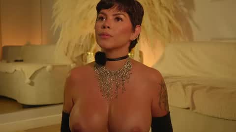 Amber Jay online show from June 13, 3:17 am