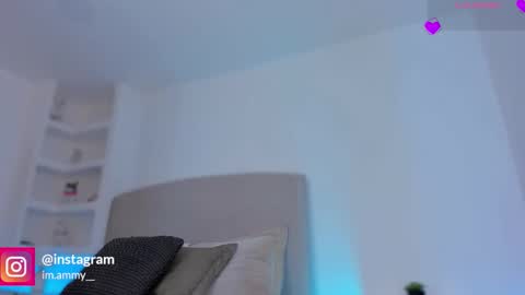 AMMY online show from September 13, 7:49 pm