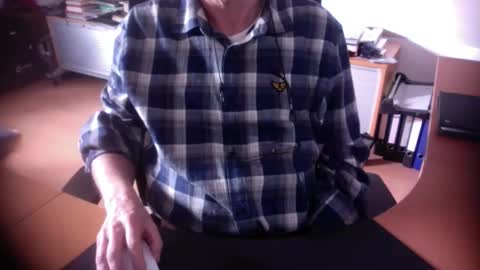 Amor2200 online show from November 26, 9:50 am