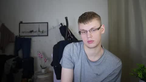 Andrew Amor online show from February 12, 12:03 am