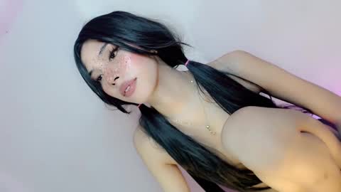 Belle Tylor online show from December 2, 9:09 am