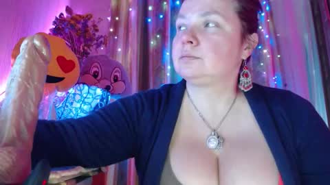 amorelara online show from March 27, 9:54 am