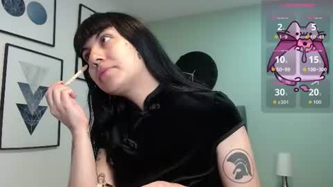Amy 3 online show from August 4, 4:30 am