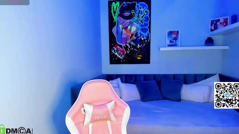 AmyGMT 2 Mon-Sun  0300am-0900am  online show from September 29, 6:56 am