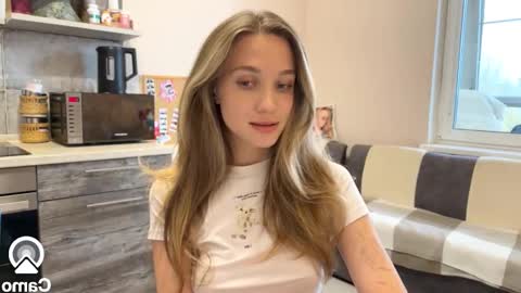 Snapshot of amy_chill chatting on October 16, 12:05 pm Amy Chill online show from October 16, 12:05 pm
