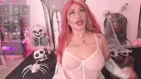 Little Slut Nicolee online show from October 5, 3:52 pm