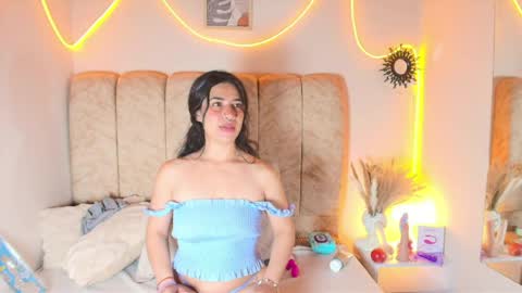 Amy online show from June 5, 11:26 am