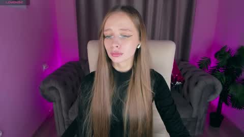 Amy online show from December 16, 5:52 pm