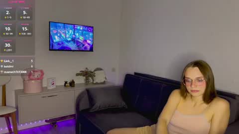 Amy online show from July 9, 6:23 pm