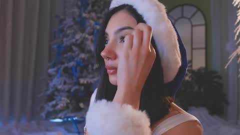 Amy Armstrong online show from December 5, 9:56 pm