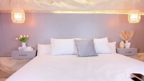 amy online show from April 4, 11:50 am