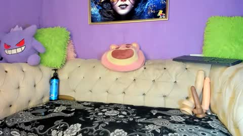 Amy Kamila online show from November 27, 12:18 am