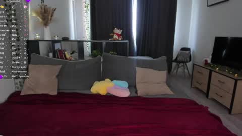 Amy online show from April 10, 9:47 am