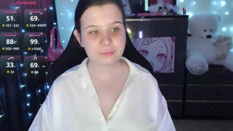 amyvibes online show from September 19, 8:23 pm