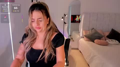    online show from March 28, 10:11 pm