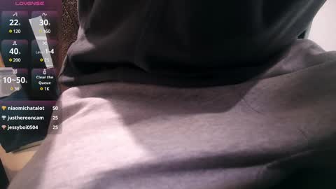 A online show from March 4, 11:51 am