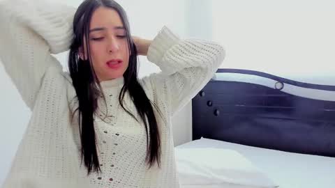 Ana  IG an castillo 1 online show from January 12, 11:50 am