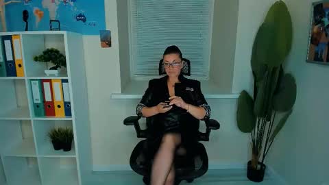 Ana online show from September 13, 10:06 am