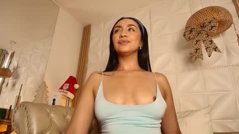   online show from December 19, 8:37 pm