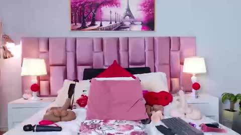 anaa_bellaa online show from March 19, 3:50 pm