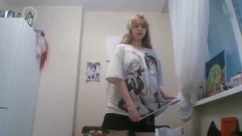 Malvina online show from June 27, 3:29 pm