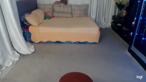 Milana online show from April 22, 2:52 am