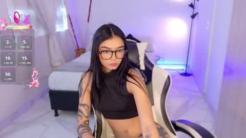 ANABEL WOLF  online show from October 23, 4:08 pm