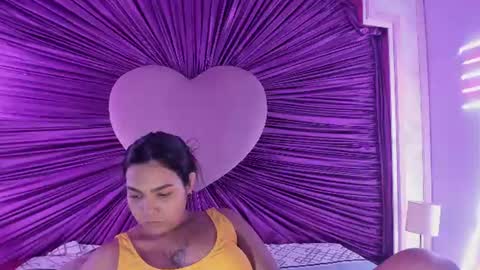 Anna online show from June 28, 6:26 pm