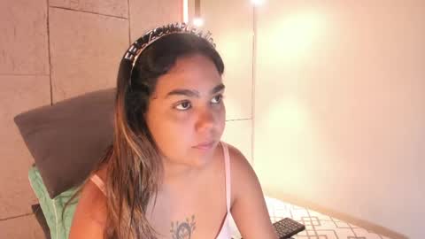 Anna online show from April 22, 11:50 am